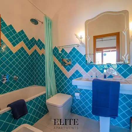 Pevero Con Accesso A Mare Privato E Piscina Apartment