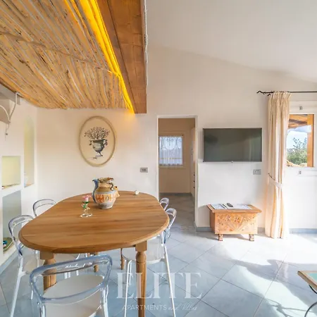 Apartamento Piccolo Pevero - Accesso A Mare Privato E Piscina