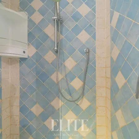 Piccolo Pevero - Accesso A Mare Privato E Piscina Apartamento
